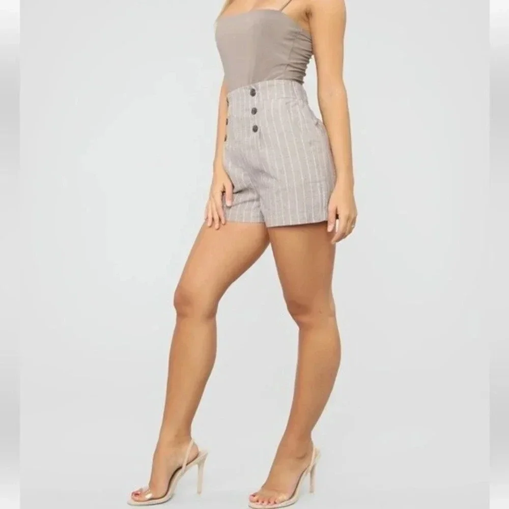Blashe Women High Rise Pinstripe Cotton Shorts Taupe Grey White Size Large L